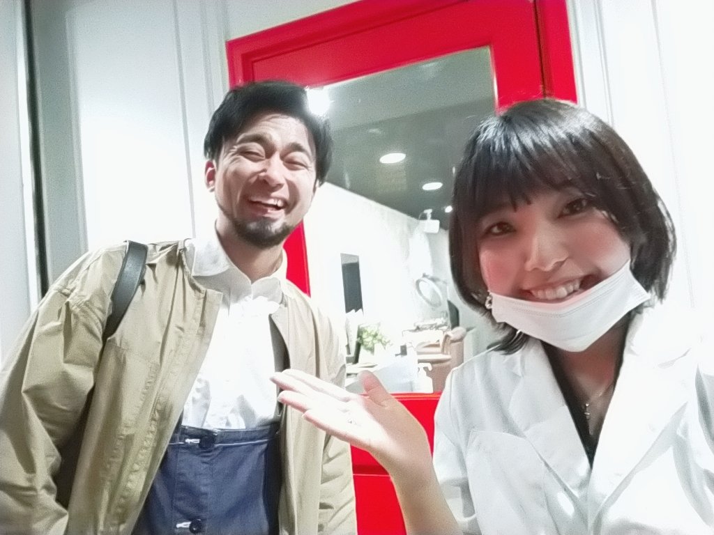 先日からヒガシさん！和田さん！
今日は長谷川さん！
最後に切り納め来てくださってありがとうございました〜☺🙏
みなさんお元気で！！また笑わせてください！！