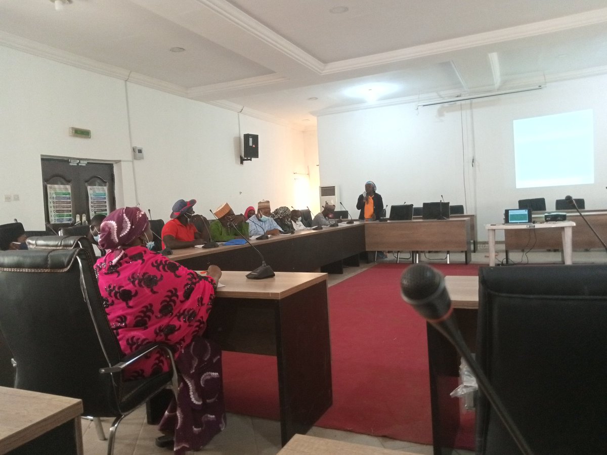 calped4devt's tweet photo. Today: @calped4devt is attending the the 1st Quarterly Meeting of the Kaduna State Agricultural Working Group (AWG) @KadunaMOAgric facilitated by @KAD_PBC holding at the Ministry for Local Government Affairs @mlgkad.
#DoAgricItPays
#AccessQualitySeeds https://t.co/XXn3HO1hzl