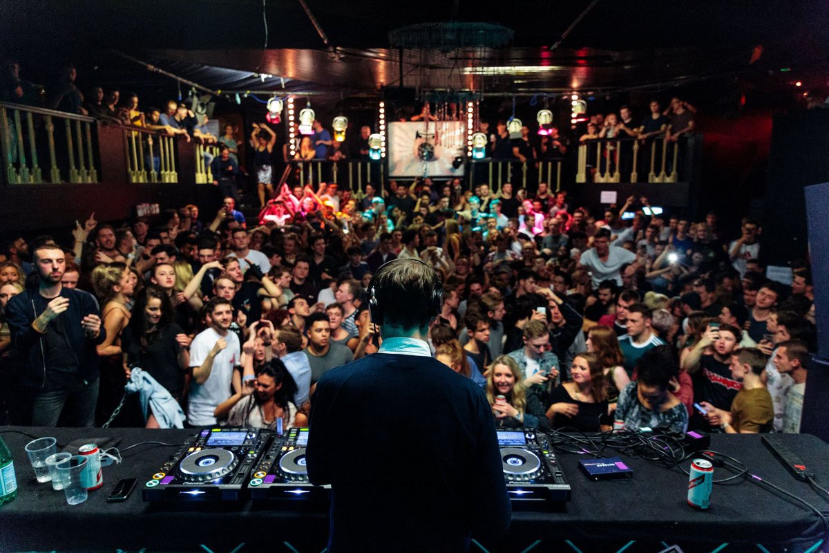 liverpool_event's tweet photo. .@forgottenscene_ 𝑻𝒉𝒆 𝑲𝒂𝒛𝒊𝒎𝒊𝒆𝒓

Opened in 2008 on Wolstenholme Square’, a truly magnificent gem of a venue. Fusing elements of clubbing, theatre, experimental performance and fine art, creating an overall incredible experience that couldn’t be rivalled across the city! https://t.co/JquEi8rENK