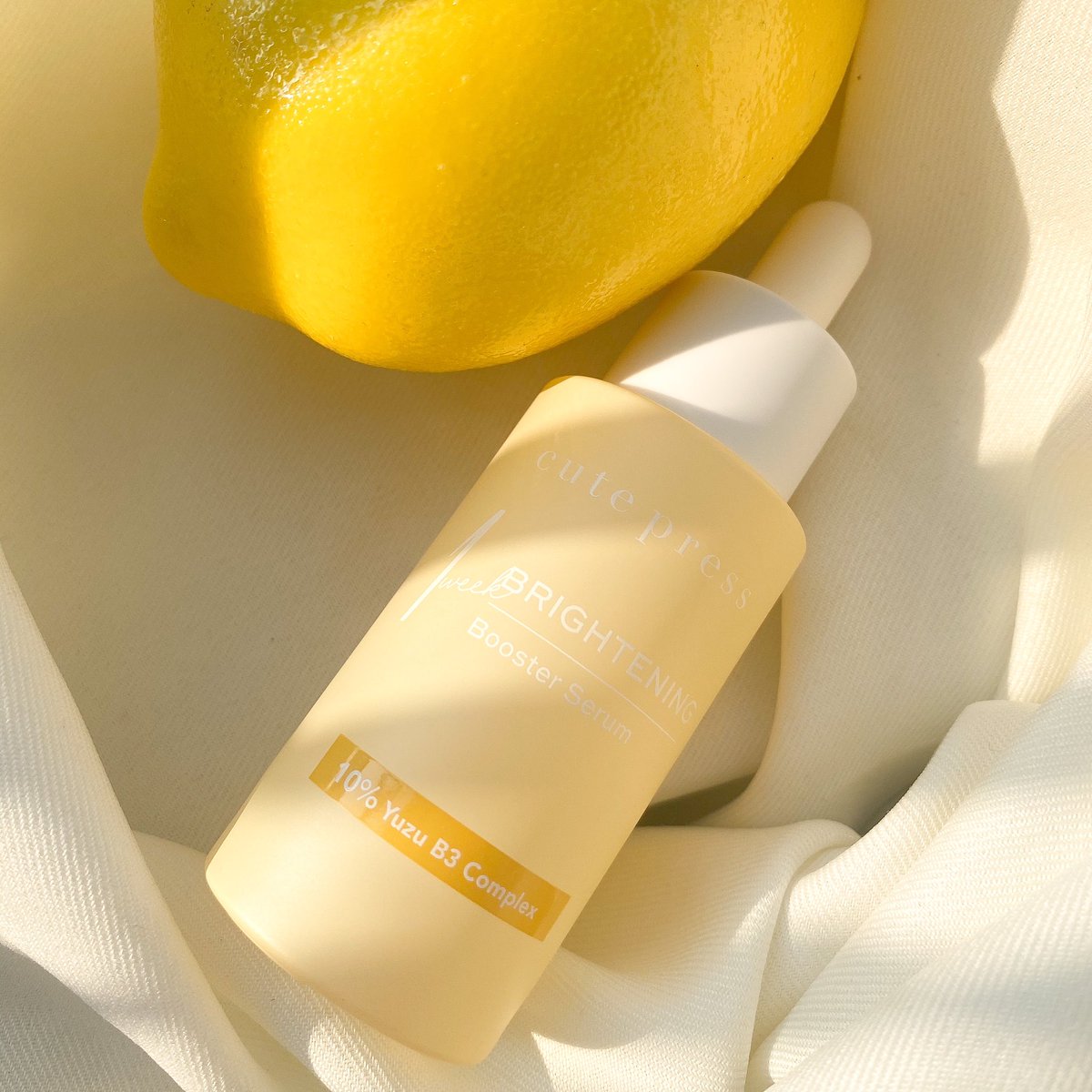 lisabubblegummy's tweet photo. Cute Press Booster Serum 🍊✨
ออกใหม่ค้าบมาเป็น Yuzu B3+ไฮยารูลอนช่วยเติมความชุ่มชื้นให้ผิวพร้อมทำให้ผิวกระจ่างใสขึ้นแบบไบรท์ๆ เนื้อเซรั่มบางเบาไม่หนักผิว มี 6Free อ่อนโยนมากไม่มีสารอันตรายใดๆ รู้สึกว่ารอยดำจางลง ผิวดูใสขึ้น เริ่ดค่าา💘#เซรั่มหน้าใส #ใช้ดี��อกต่อ https://t.co/xkmFcoajru