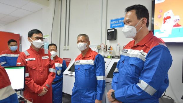 RadarIndramayu_'s tweet photo. Ahok “Turun Tangan”, Cek Kebakaran di Pertamina Balongan https://t.co/MbBUDxvQEU https://t.co/RfHmeLLRjy
