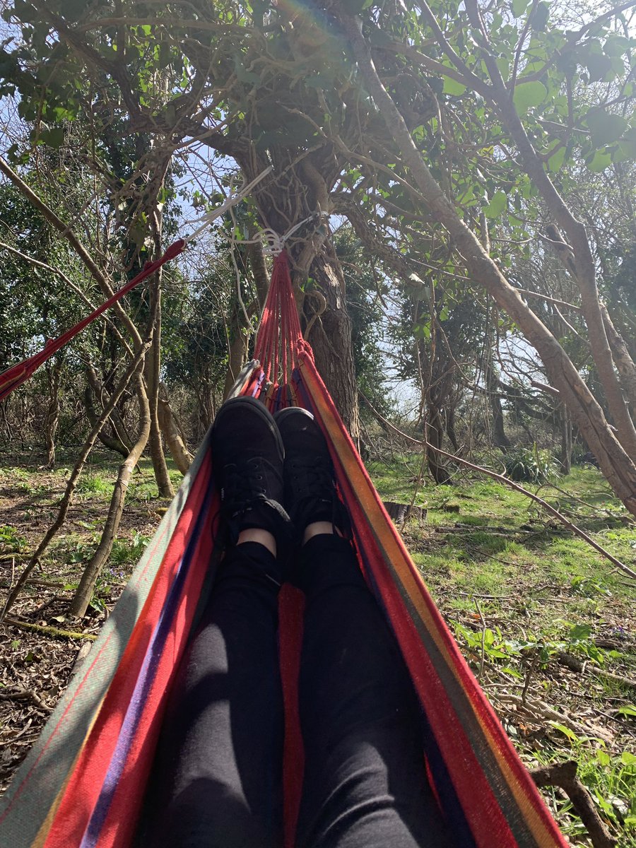 PUNC19EK's tweet photo. Trying out my Christmas present, chilling with my besties, best feeling in the world. #nature #sunshine #beautiful #selflove #MentalHealthMatters https://t.co/16EC2EvHrN