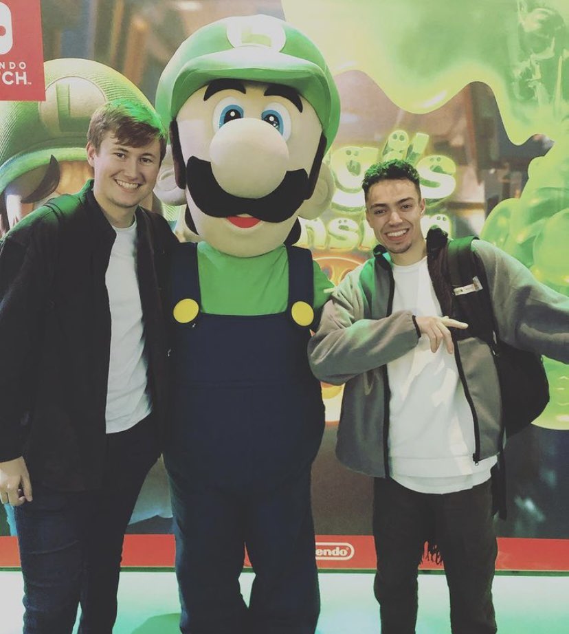 PrettyGreen tweet media