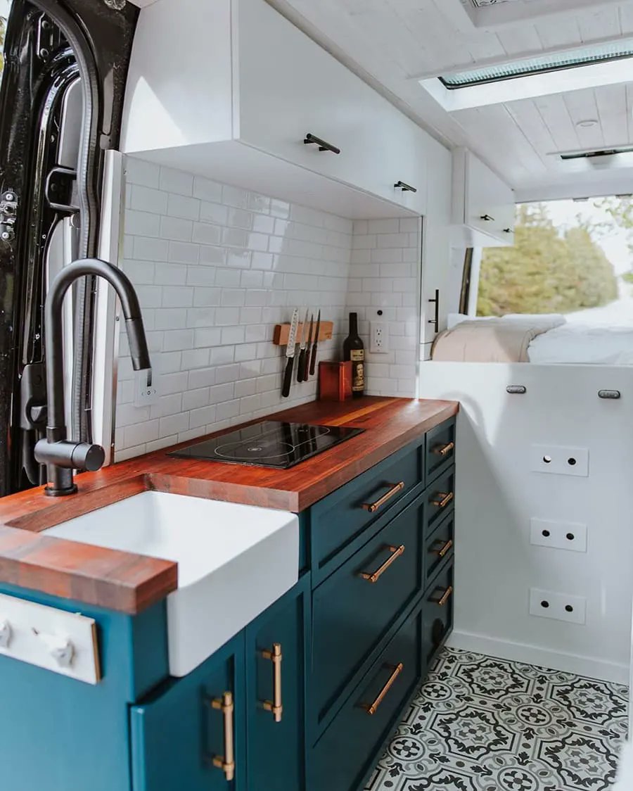 camperbuyer's tweet photo. We saw this stunning interior from Yama on a 2018 Mercedes 4X4 170” WB - we think the kitchen area is just gorgeous!! 

#camperconversion #mercedes https://t.co/eCMFhCQhlW