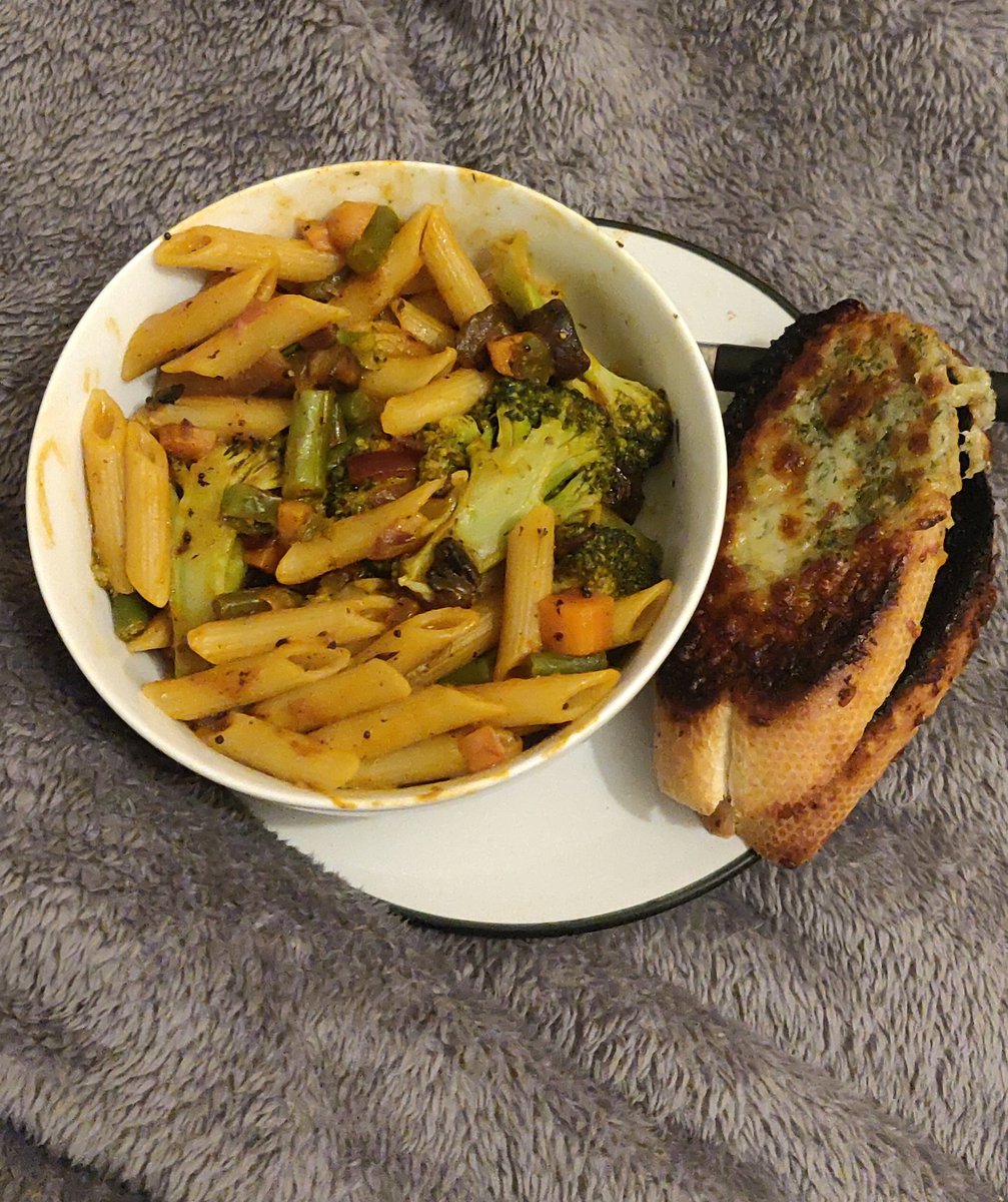 poorneshviswa's tweet photo. Back in Italian nightsโจ
#favoritedinner https://t.co/z1C8S1NFGQ