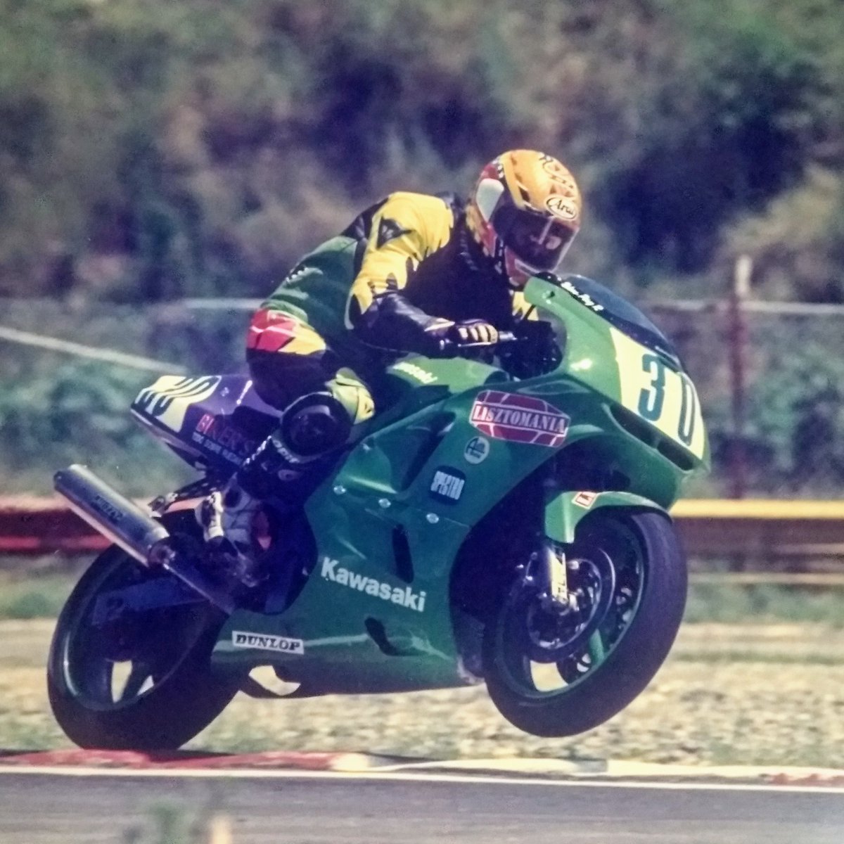 Hoy celebro el dia del motociclista deportivo venezolano 30/03/2021