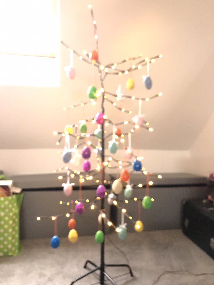 ailsadellb's tweet image. My Easter tree with eggs full of treats for the kids #LooseWomen