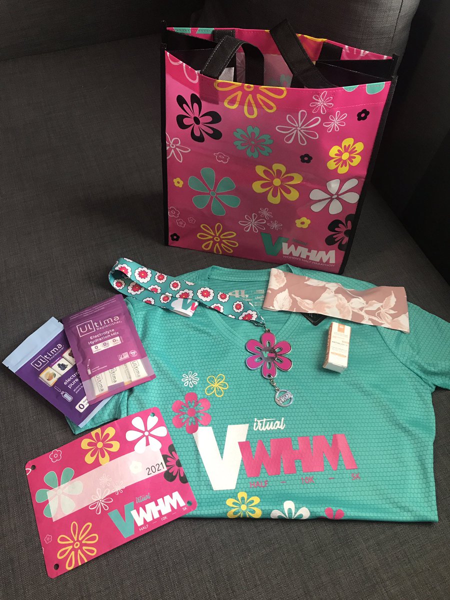 RunNerdGirl's tweet photo. Love swag? Then youβll want to join me in running the @virtualwhm. Lots of distance options & the swag is awesome β custom tee & tote + a super-cute medal with a detachable charm! Just check out my swag!
Save $5 off any distance with #discountcode BibRAVE$5off
#bibchat #vwhmbr https://t.co/dpSQumv9Iu