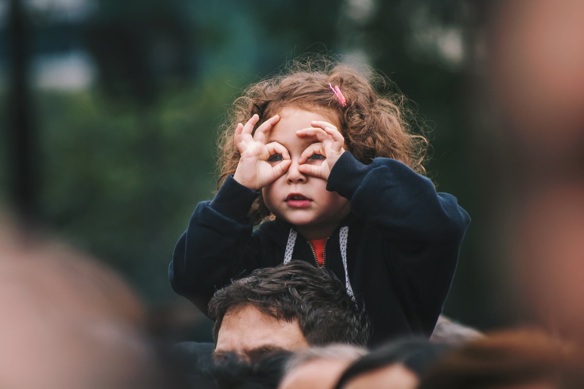 Cribsters's tweet photo. Tips for Taking Your Kids to Their First Concert

You may be a regular concert-goer or prefer to enjoy live music every now and again. Whatever the occasion...Read more from the blog.

https://t.co/eYv2cg8Afl https://t.co/ELc5LrcwFM