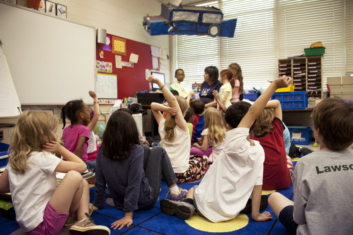 Cribsters's tweet photo. Choosing the Right “Type” of Preschool

Any parent that has taken on the arduous task of selecting a nursery or preschool for her child has likely been hit...Read more from the blog

https://t.co/meBN5WGV3M https://t.co/dDxB7NuPtE