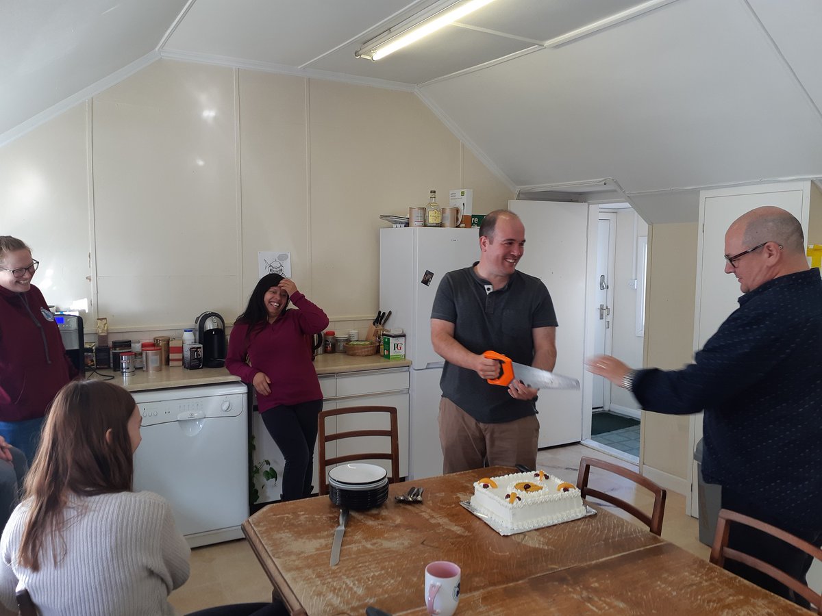 SAERI_FI's tweet photo. Yesterday we farewelled the legend that is, Dr Ander De Lecea as he pursues new frontiers in the #Falklands. Ander has been working tirelessly these past 2.5 years managing the #MMAproject and has done a stellar job! He is also a great guy who will be missed. Good luck Ander!🎊 https://t.co/RMhG3dP4ZK