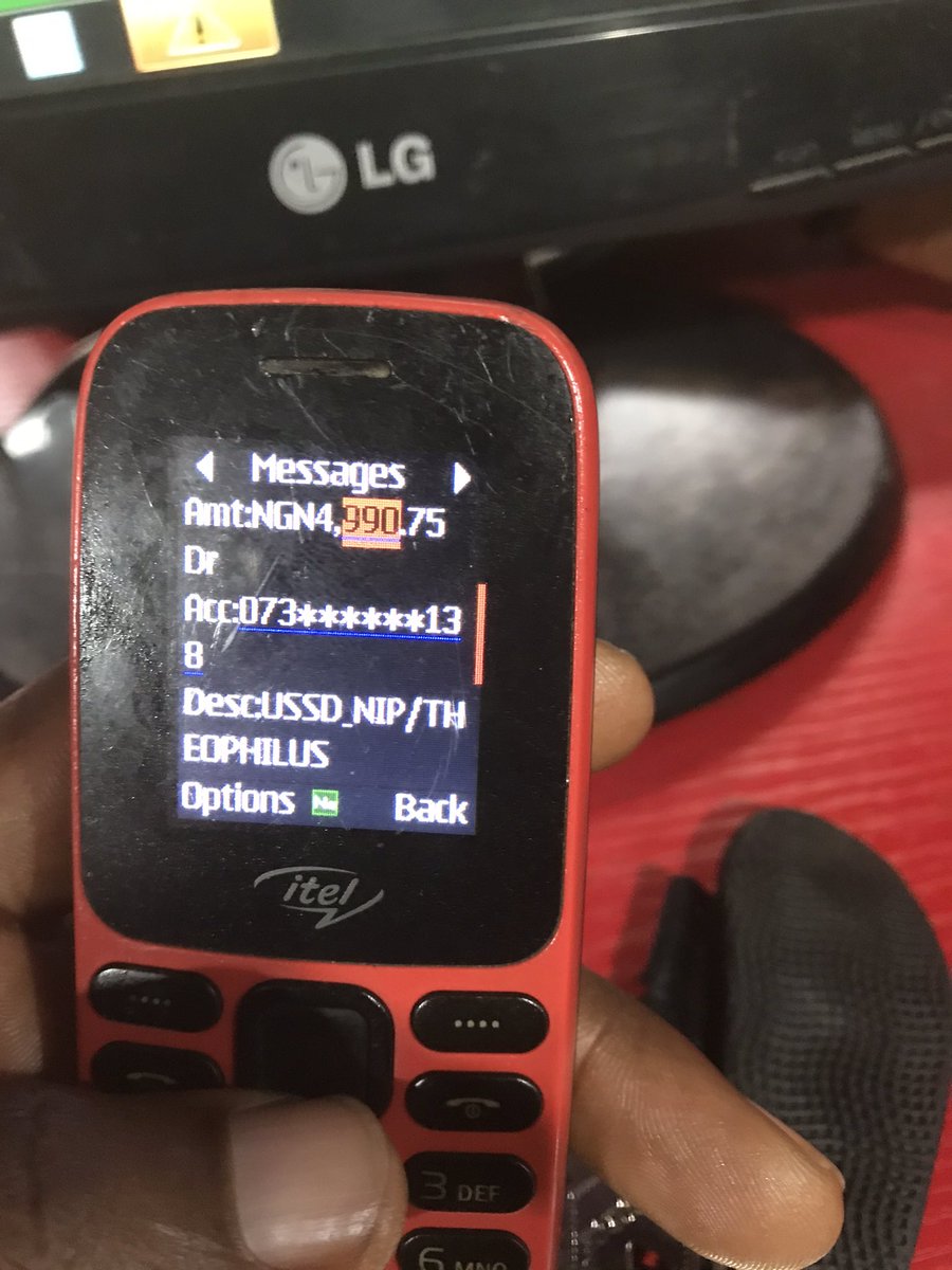 UshesheM's tweet photo. @myaccessbank @accessbank_help I made a transfer to someone in UBA bank about 20mins ago till now it hasn’t been received. Pls the person needs the money so pls sort me out now. https://t.co/lTZEoi2QWp