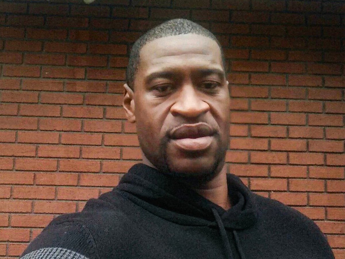 etanthomas36's tweet photo. This trial is not to prove that #GeorgeFloyd was murdered by Officer #DerekChauvin we all have eyes. Everyone knows he was murdered. The qst is, does America look at a Black Man as human. That’s what is on trial and time and time again, we’ve been given the answer https://t.co/zWTHJnk5MK