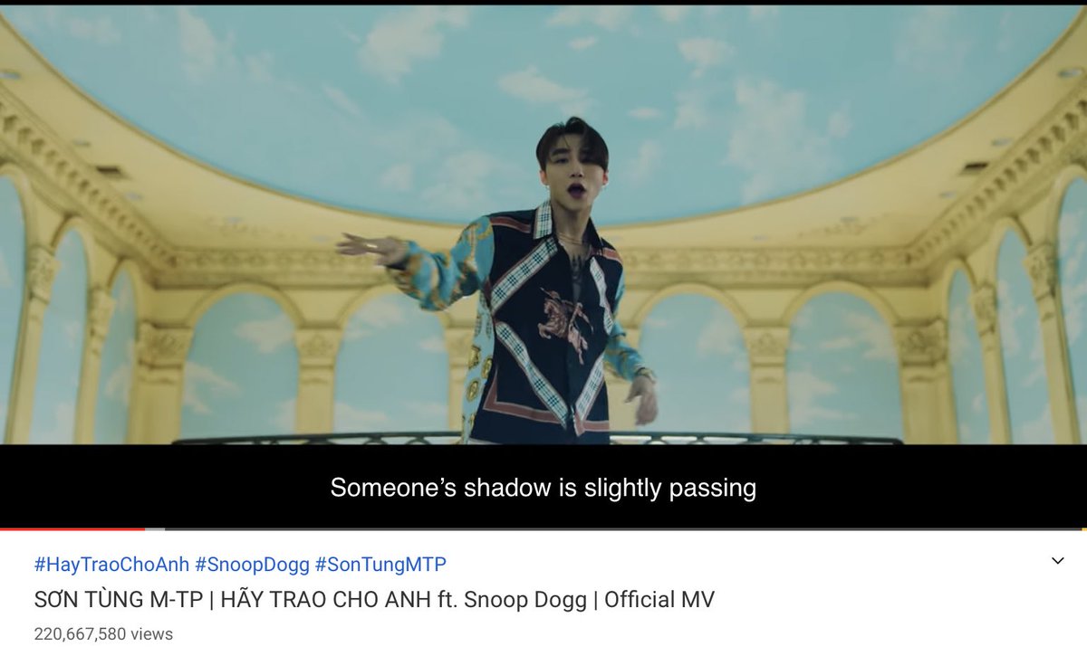 chan_chin39's tweet photo. ベトナムの米津玄師ことS��n Tùng M-TPのHãy Trao Cho Anh。
Youtubeで公開から8分で100万回再生という最短記録を持ち、現在は2.2億再生。
https://t.co/DRafsj3xjb https://t.co/3GT51ti0gT