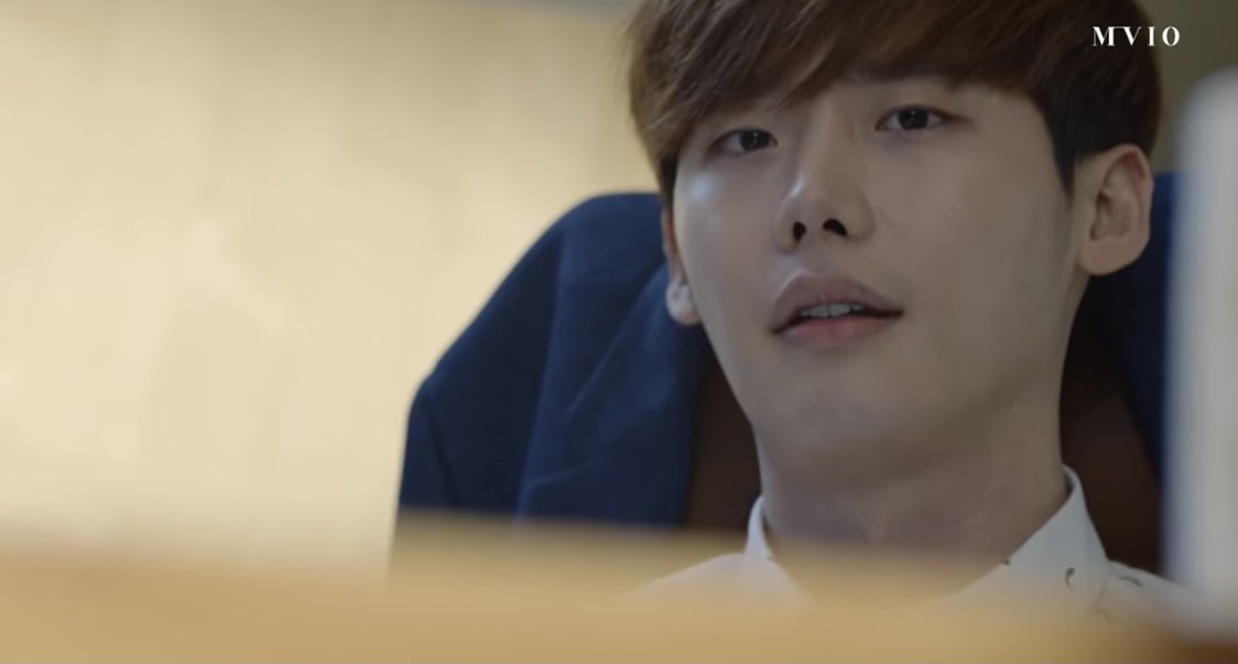 kibun08224662's tweet photo. ショートストーリーもジョンソクssiのお芝居は惹き込まれます🎶✨💕🤭

 #Happy11thDebutLeeJongSuk

#イジョンソク ssi
#이종석 씨

※画像は、#MVIO さんのLong-distance LOVE YouTubeより https://t.co/lCbUX6zp8C