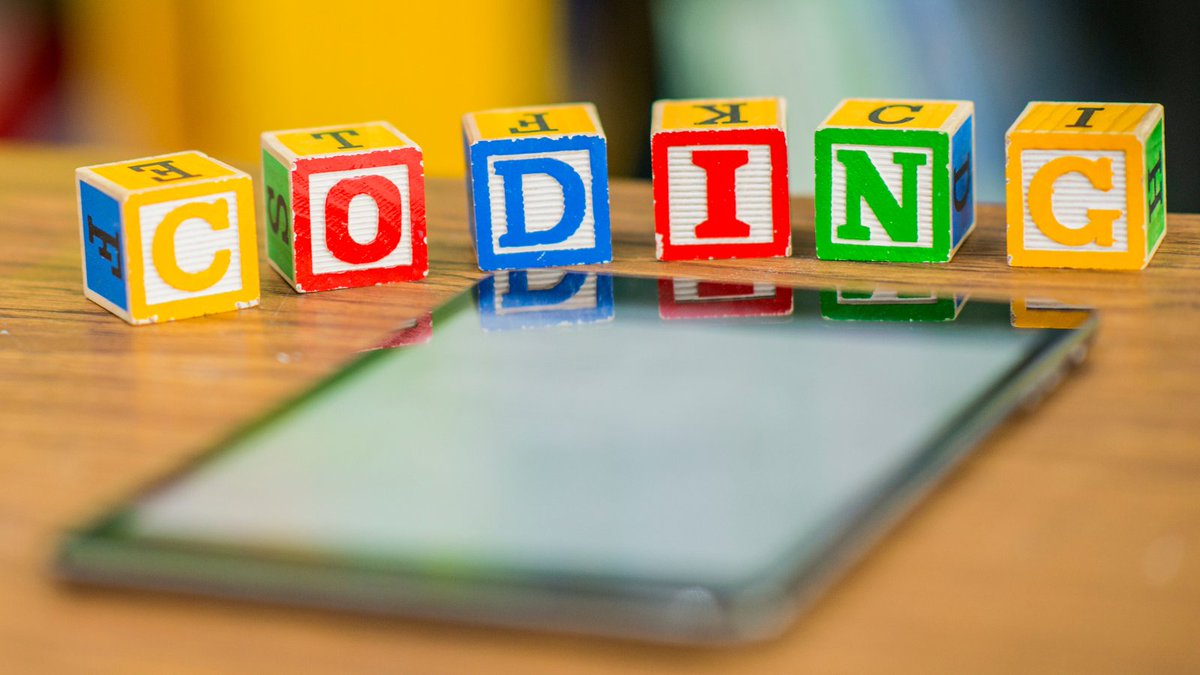 learningcode's tweet image. Want to bring coding into your classroom? We have you covered! Join our #TeachersLearningCode ‘Heads-Up with micro:bit’ workshop and explore #ComputerScience concepts in a fun and collaborative environment! Sign up today: canadalearningcode.ca/experiences/ad…