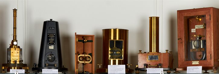 UOBengage's tweet photo. 📢New job alert 📢 We are recruiting a Collections Manager who will be vital to our plans to engage the public with @unibirmingham research past and present. For more info and to apply: https://t.co/Kwc59SHONy  Please share with your networks #museums #collections https://t.co/cxAkdx2LYl
