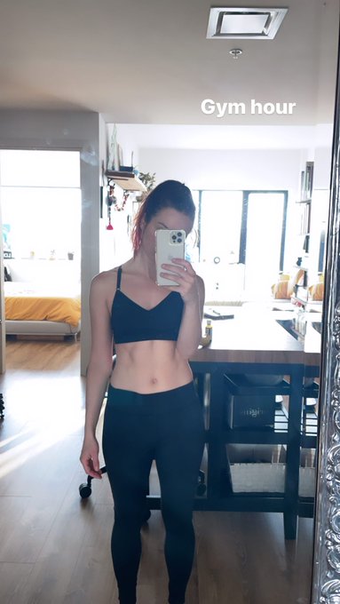 Good morning! On my way to the gym 😅💪 ...after months of barely training 🤦&zwj;♀️✨ https://t.co/Sokpiguc<a href="/tag/newupdate"class="tags"><span>#newupdate</span></a><a href="/tag/subscribingiscaring"class="tags"><span>#subscribingiscaring</span></a>