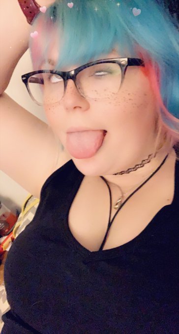 Your friendly reminder that I am cute as fuck https://t.co/HBqKi2CYVl<a href="/tag/lingerie"class="tags"><span>#lingerie</span></a><a href="/tag/porn"class="tags"><span>#porn</span></a><a href="/tag/porno"class="tags"><span>#porno</span></a><a href="/tag/pawg"class="tags"><span>#pawg</span></a><a href="/tag/gothgirl"class="tags"><span>#gothgirl</span></a><a href="/tag/killstar"class="tags"><span>#killstar</span></a>