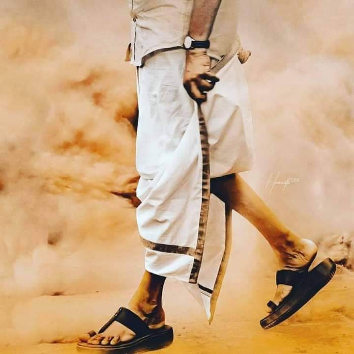 Teju_Kalyan's tweet photo. Yay...1M likes....🤩🤩
YT records under Kalyan foot....🖤😎
#VakeelSaabTrailerEuphoria https://t.co/ld1MJpkbbb