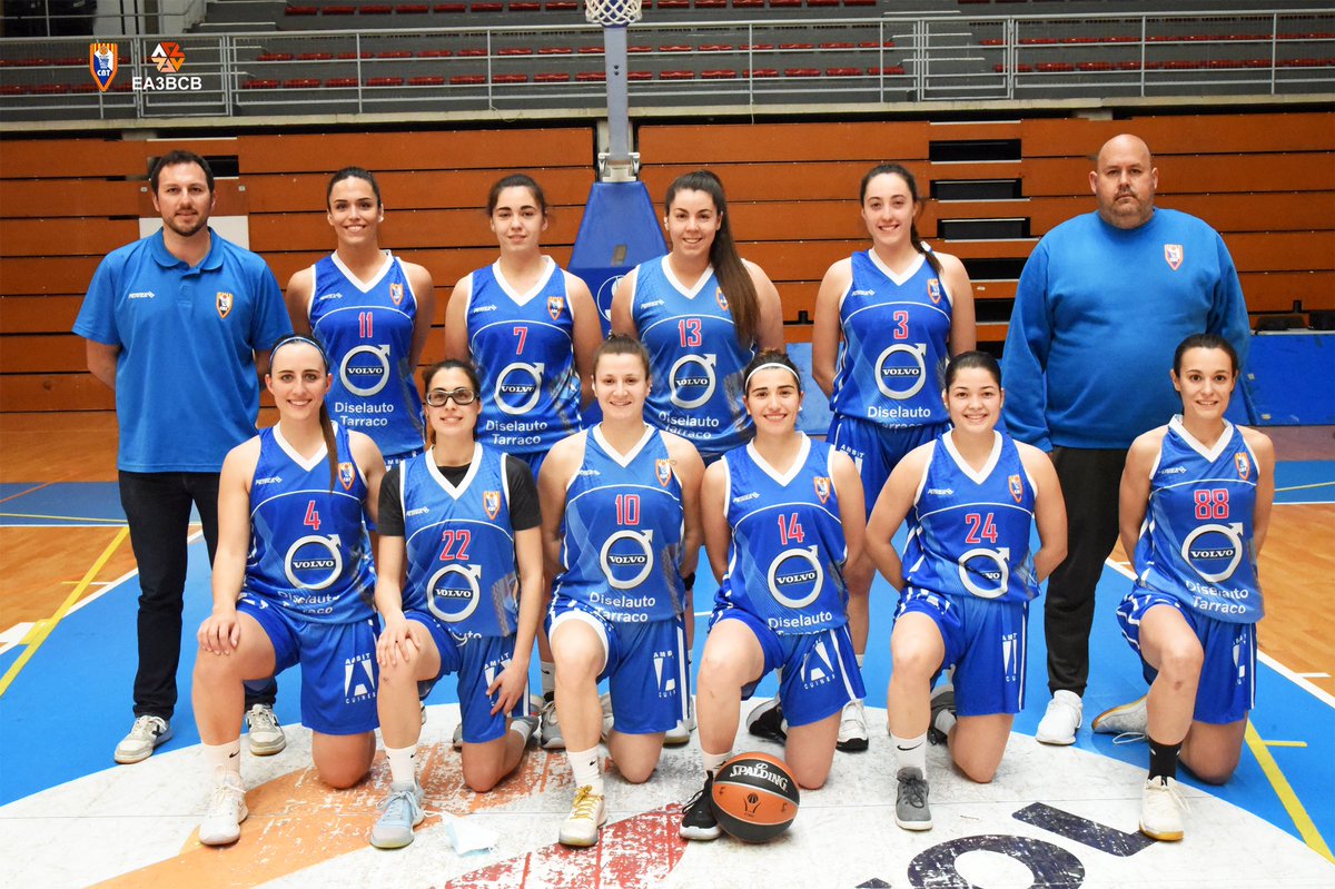 CBT_Tarragona's tweet photo. El @DiselautoVolvo CBT guanya en la seva tornada al Serrallo al @VGBasquet per 52- 50 als instants finals ⛹🏻♀️🏀 https://t.co/gZXETIxLuZ
📸 @eduardhernando4
#gaudeixcbt #caracterblau #primeracat #femeni https://t.co/1p5SXGZsR7