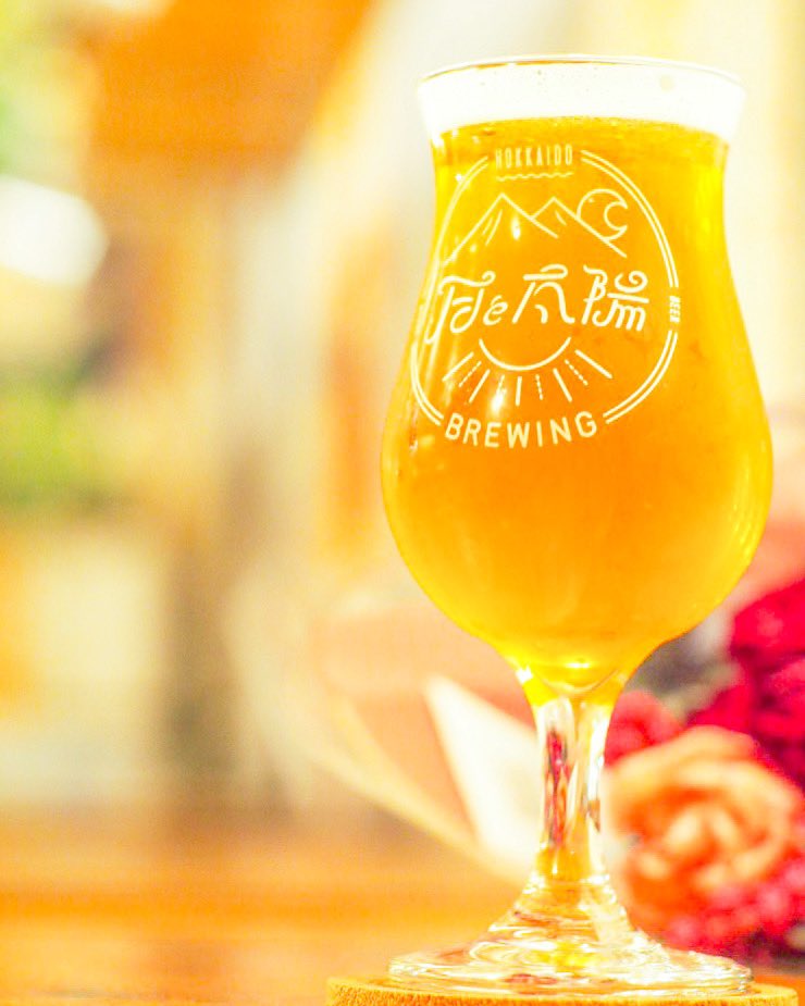 msbrewing_1st's tweet photo. 本日より横浜ベイブルーイングさんの
ビール🍺つながりました〜☺️♪

ホワイトキャットIPA
ABV 7.5% IBU 112
by 横浜ベイブルーイング
@shinyabeer https://t.co/jhp2VdhYkN