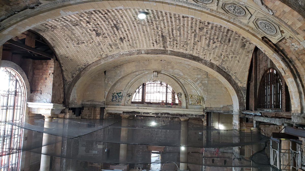 tomward68's tweet photo. The power of being organized on full display #masonrystrong. Amazing project and an incredible team that put it all together. What can BAC do for your company @mcaa ? Check out bonus field pics from Michigan Central Station! https://t.co/uFh9mbZuyi