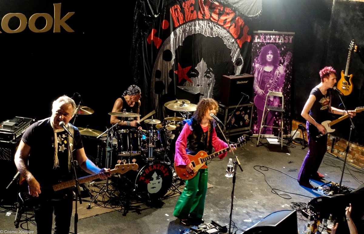 CosmicXposure's tweet photo. ON SALE NOW 11th December 2021 @TRextasyBand at @TheBrookSoton The Brook Southampton.
https://t.co/KnqCCVMDB4
The world's only official tribute to Marc Bolan and T.Rex
#southampton #trextasy #marcbolan #trex #trexmas https://t.co/qhIiWYgh4a