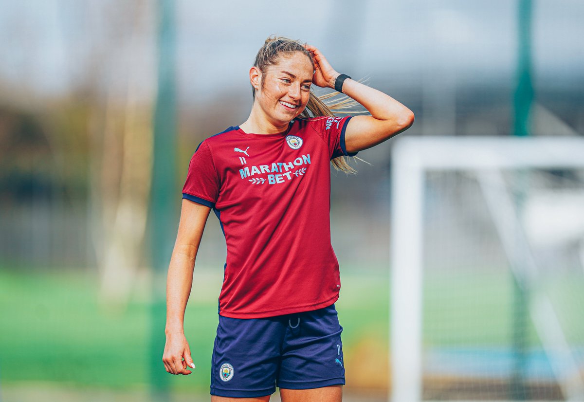 Second leg prep 🏃‍♀️

⚽️ #UWCL 
🔷 #ManCity | mancity.com