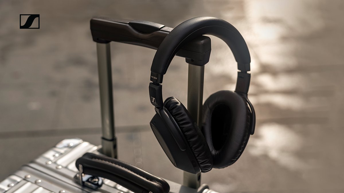 SennheiserIndia's tweet photo. The environment may change but the quality of your audio will not!
The #PXC550II comes with Active Noise Cancellation and an exceptional 30-hour battery life that enables you to enjoy your audio while travelling halfway across the world.
Buy now: https://t.co/Ijw93bV77T https://t.co/ZaRuqkFrNM