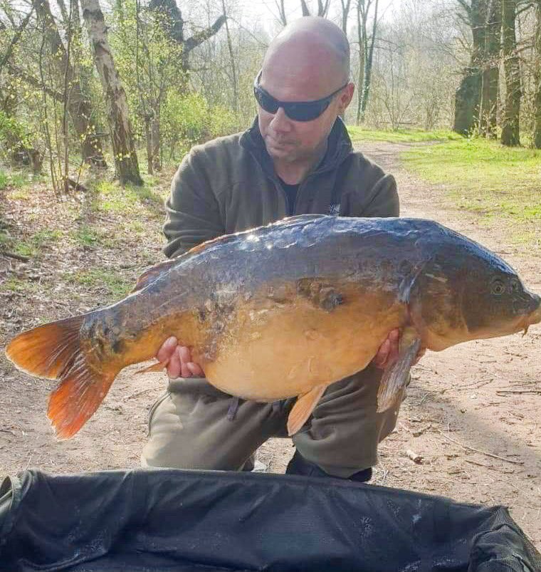 Shaun will a new PB caught on some GLM Food Pop Up”s we made him #carp #carpfishing