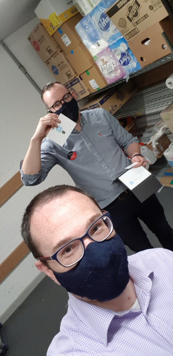 ChrisEl60992146's tweet photo. Congratulations to @Howells44 for achieving 15 years service.  Amazing colleague and and asset to the @coopuk 😁👏👏👏🥳🥂 https://t.co/uTU68rdW1U