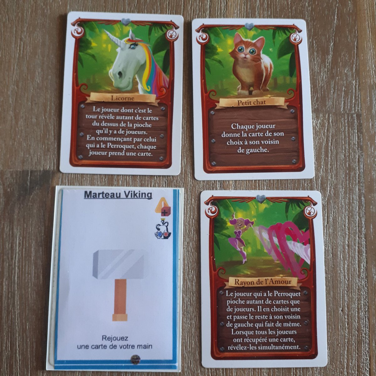 Iro_Nicco's tweet photo. Un grand merci à l'incroyable  @theo_sacha pour ces goodies personnalisés de sea of clouds ! En plus d'être un auteur talentueux , un streamer passionant il est aussi extremement généreux , organisant régulièrement des give away pendant ces lives sur https://t.co/wDp82LgOwK #j2s https://t.co/ErDY33jXiB