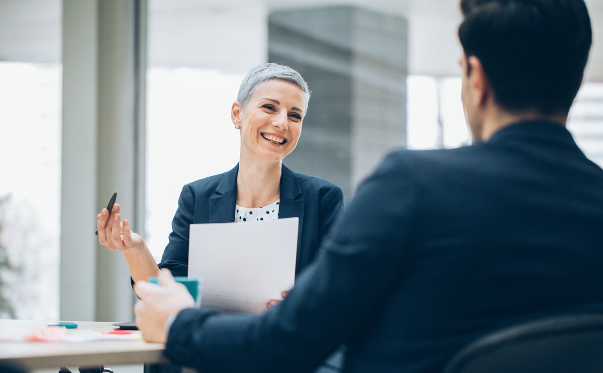 Hoe krijg je medewerkers die je niet direct aanstuurt, op dezelfde golflengte? Schrijf nu in voor het #gratis #webinar 'Indirect leidinggeven' van onze trainingspoot ElaN Learning. 👉bit.ly/3dmKSIy