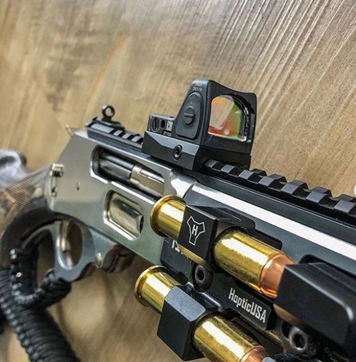 Trijicon's tweet photo. Who is running a tactical lever gun?

📷 IG: hopticUSA

#RMR #Accuracy #Precision https://t.co/qKnrDEToj5