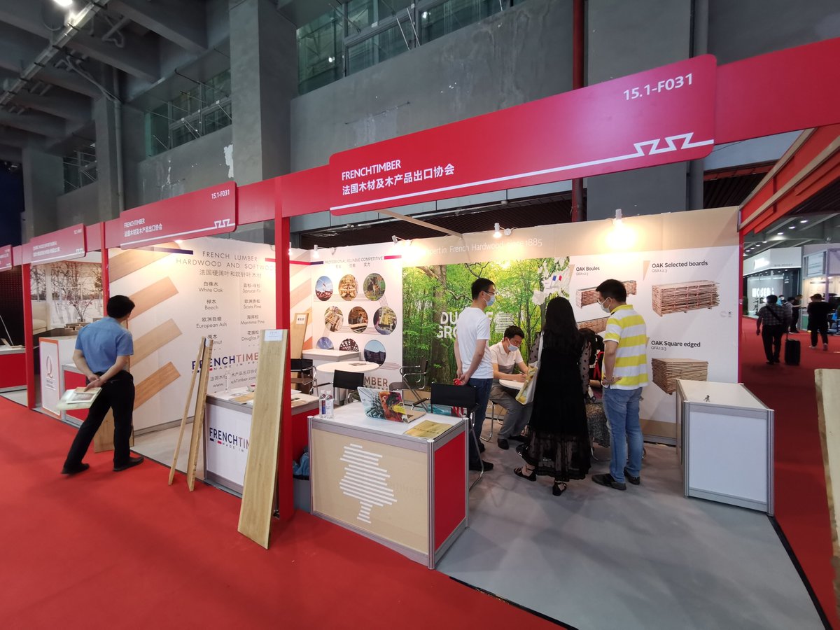 DucerfSA's tweet photo. [LIVE FROM CHINA 🇨🇳] Last days on #InterzumGuangzhou for Ducerf Export team.
We are happy to represent the french sawmills 🇫🇷 and to get back to our industrial Asian customers. French wood is more trendy than ever!

#ducerf #frenchtimber #teamfrance #frenchwood https://t.co/ndXeZWNSLp