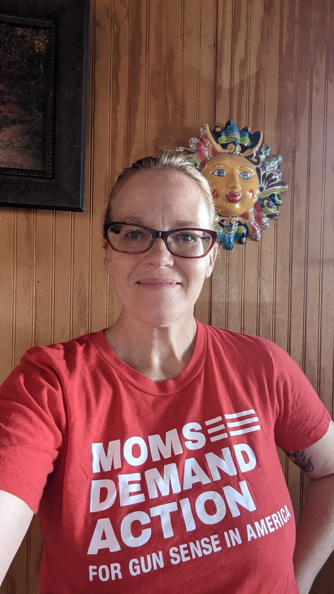 dotdotdavid's tweet image. It&apos;s Alabama&apos;s @MomsDemand Advocacy Day! Ready to let my legislatures know that together we can reduce gun violence! #MoreThanThoughtsAndPrayers  #ALpolitics @ALHouseDems @ALGOP