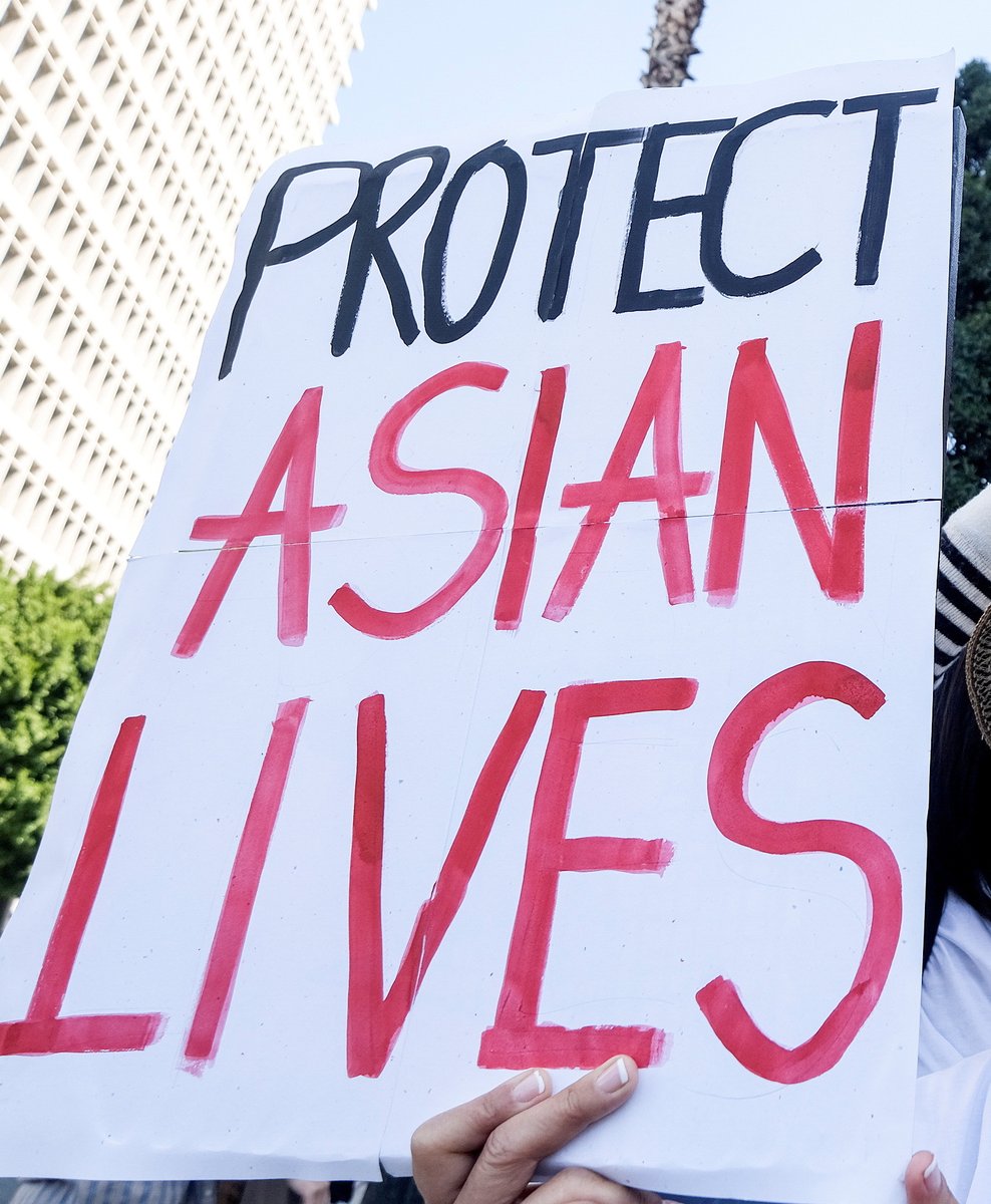 ajplus's tweet photo. A man beat and kicked a 65-year-old Asian woman outside a building in NYC. She was hospitalized with serious injuries.

Video shows the man beating her and saying slurs as onlookers do nothing — the guard just closed the door.

NYC has logged 30+ anti-Asian hate crimes this year. https://t.co/NL0E6us9rk