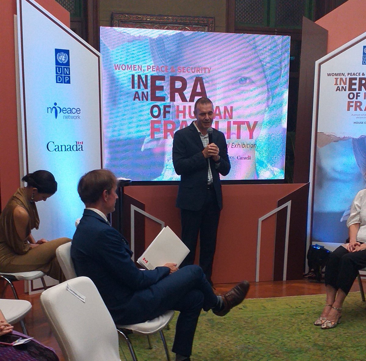 MarteHellema's tweet photo. As #peacebuilders we need to have our heads in the clouds, dream big, ends @jaco_cilliers, but our feet firmly on the ground in the communities. As @UNDPasiapac we will try to be there with you all the way. #NPeace Awards #WomenPeaceandSecurity #WPS https://t.co/VWbwV0O9Ss