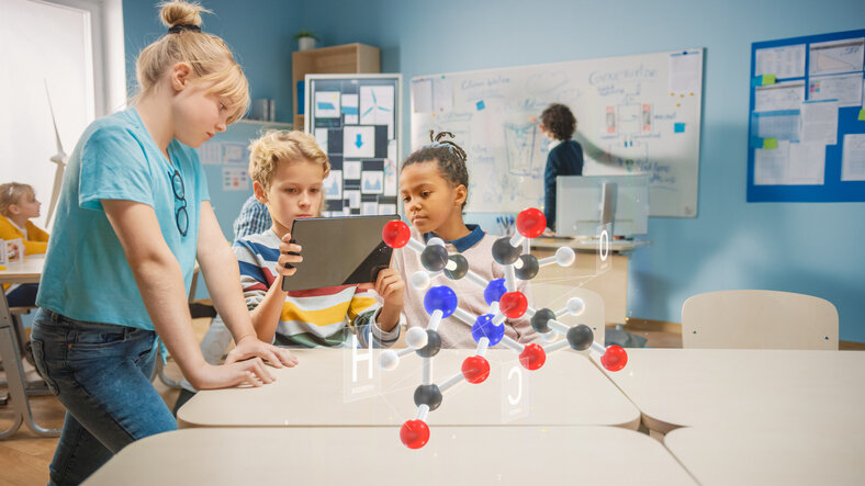 iamdanielstp's tweet image. #AugmentedReality for Learning Chemistry
#ARlearning #AR education - ow.ly/SNiR50EavWW