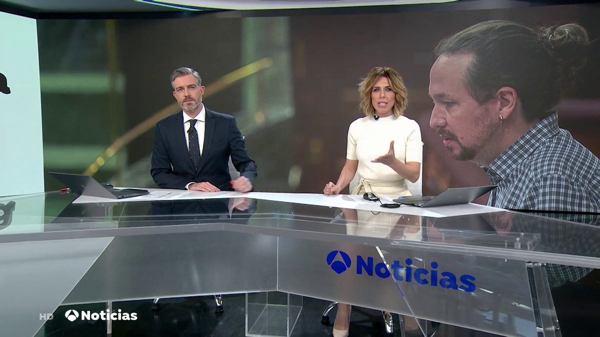 A3Noticias's tweet photo. 🔴 El Gobierno endurece medidas: las mascarilla será obligatorio incluso en la playa. Vemos ya la #últimahora con @angelcarreira y @saez_mjose en #Noticias1A3N

📡 https://t.co/ABZVXSB3ZA https://t.co/61TtJZgwJ5