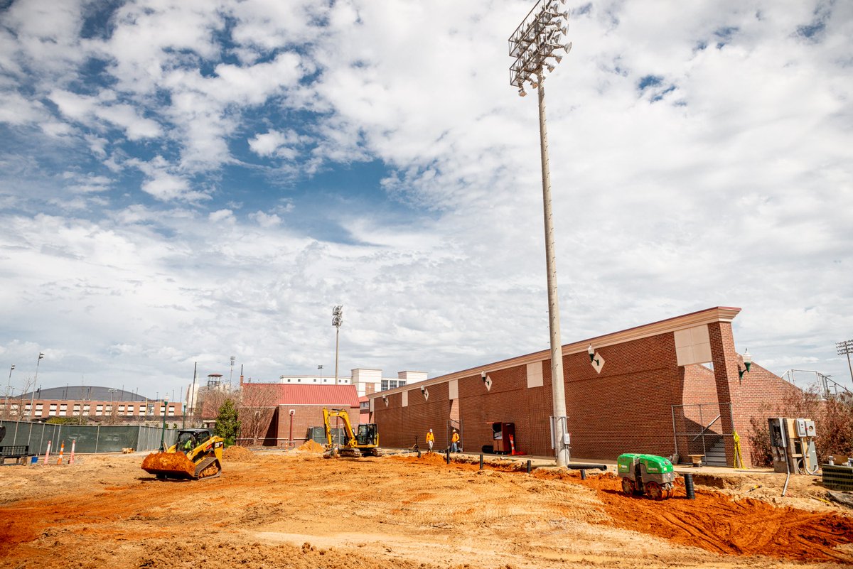 ICM_LLC's tweet photo. Happening now at Ole Miss: a new locker room for the @OleMissTrack teams. This project adds 6,000 square feet of locker room spaces, offices and a recovery lounge complete with a nutrition bar. 
.
.
#icmabetterwaytobuild #olemisstrack #trackandfield @OleMissSports #secsports https://t.co/ZWnDX84ZhA