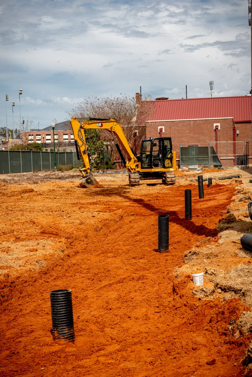 ICM_LLC's tweet photo. Happening now at Ole Miss: a new locker room for the @OleMissTrack teams. This project adds 6,000 square feet of locker room spaces, offices and a recovery lounge complete with a nutrition bar. 
.
.
#icmabetterwaytobuild #olemisstrack #trackandfield @OleMissSports #secsports https://t.co/ZWnDX84ZhA