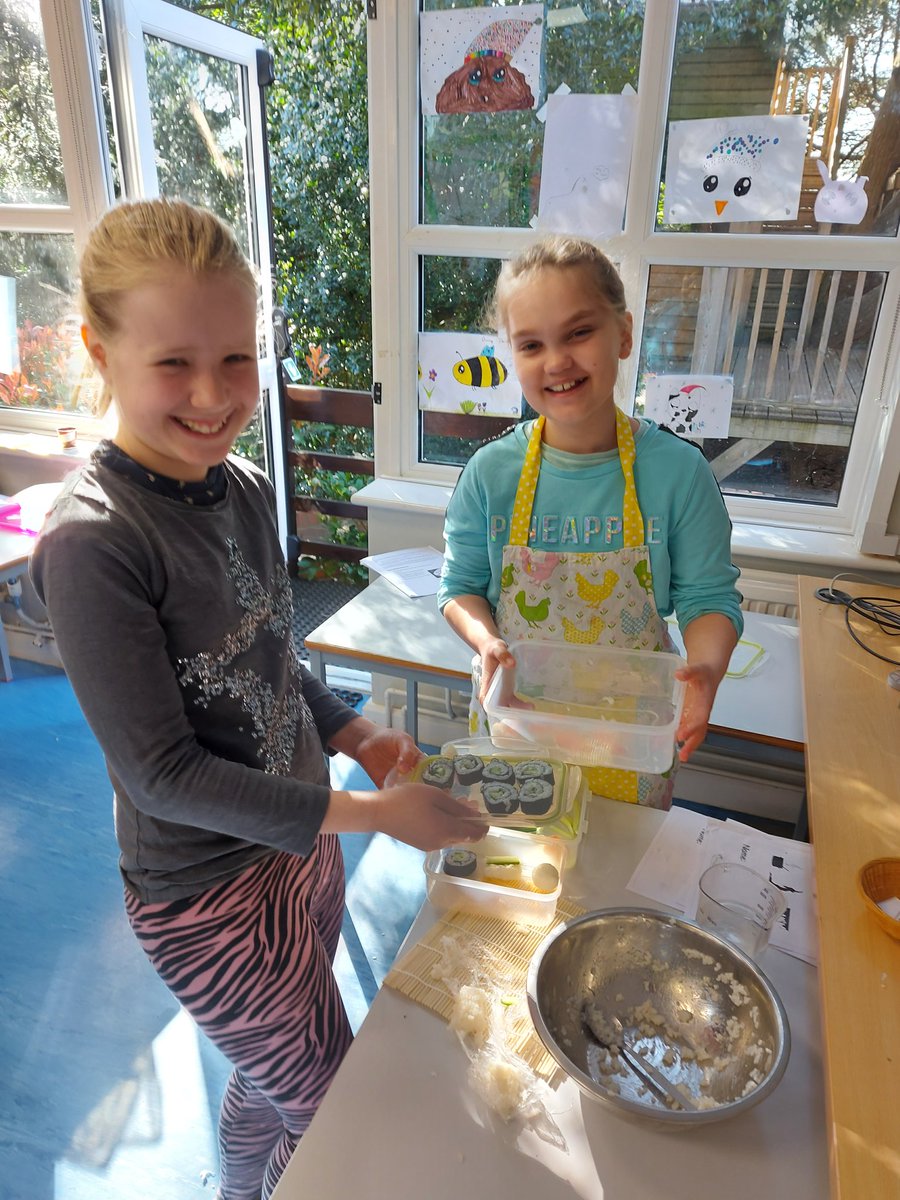 Rowan_Prep's tweet photo. Beautiful sunshine at our Hill site today. We loved making #sushi this morning and scented #slime this afternoon using shampoo! #thisgirlcan #rowanprep #eastercamp https://t.co/nScJv4dD06