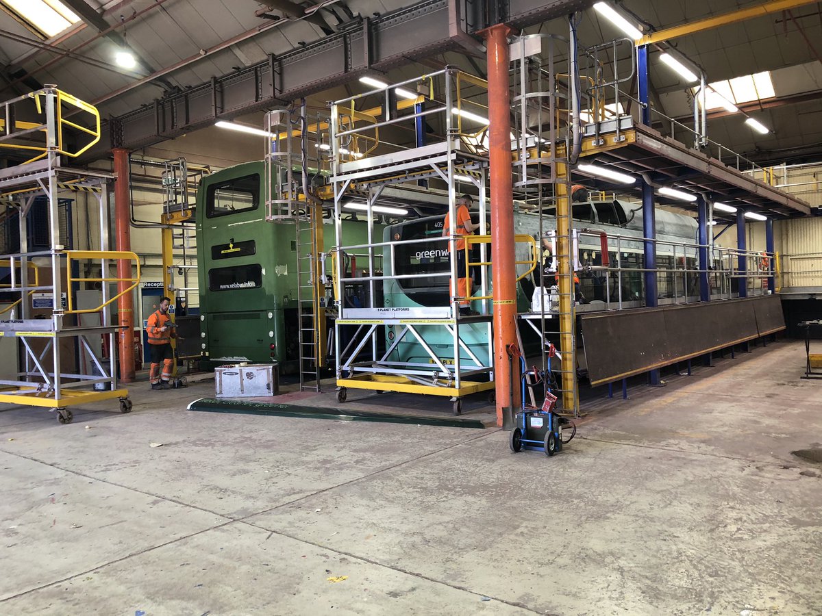 shamilton824's tweet image. At Hants &amp;amp; Dorset Trim looking over some of the projects currently in the workshop. Centre door conversions with the apprentices completing the single deck well done lads quality work