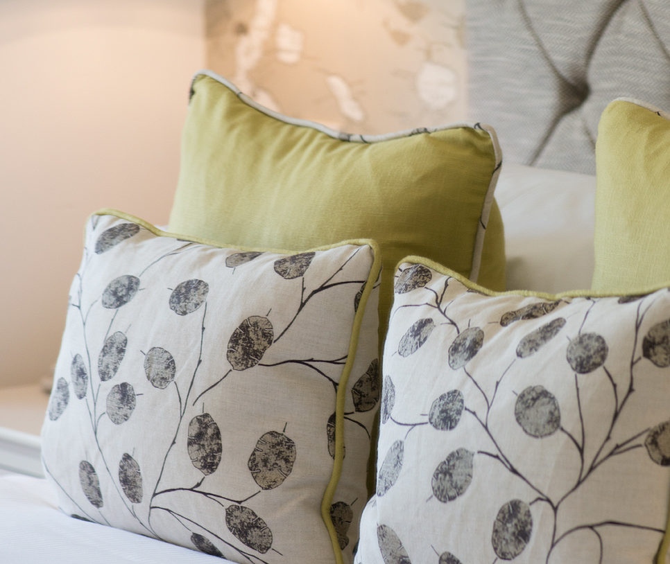 Today is national Doctor day and we're taking this opportunity to thank ALL of our front line angels for their hard work! So, if you know a blue light cardholder, let them know they're welcome to a discount of 25% off on New Forest Hotel stays. 🌈

newforesthotels.co.uk/offers/rooms-o…