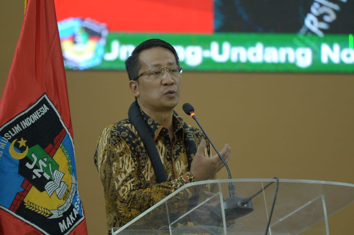 DPR_RI's tweet image. Badan Keahlian Setjen DPR RI bersama Fakultas Hukum Universitas Muslim Indonesia menyelenggarakan FGD dengan tema "Urgensi Perubahan UU No.19 Tahun 2016 tentang Perubahan atas UU No.11 Tahun 2008 tentang Informasi dan Transaksi Elektronik', Selasa, 30 Maret 2021 #SetjenDPR #BKDPR