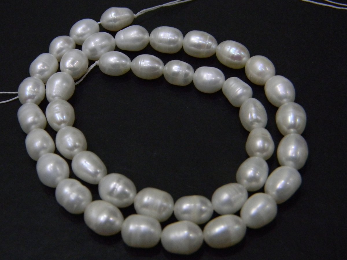 the_beads's tweet photo. Excited to share the latest addition to my #etsy shop: 70% OFF, AAA Quality Natural Fresh Water Pearl Nuggets Size: 6*8MM 15Inch Strand Approx. https://t.co/LOpgrLUZXL #white #gemstone #centerdrilled #supplies #craftbeads #beads #indianbeads #finequality #aaaquality https://t.co/Aw91iYTY36