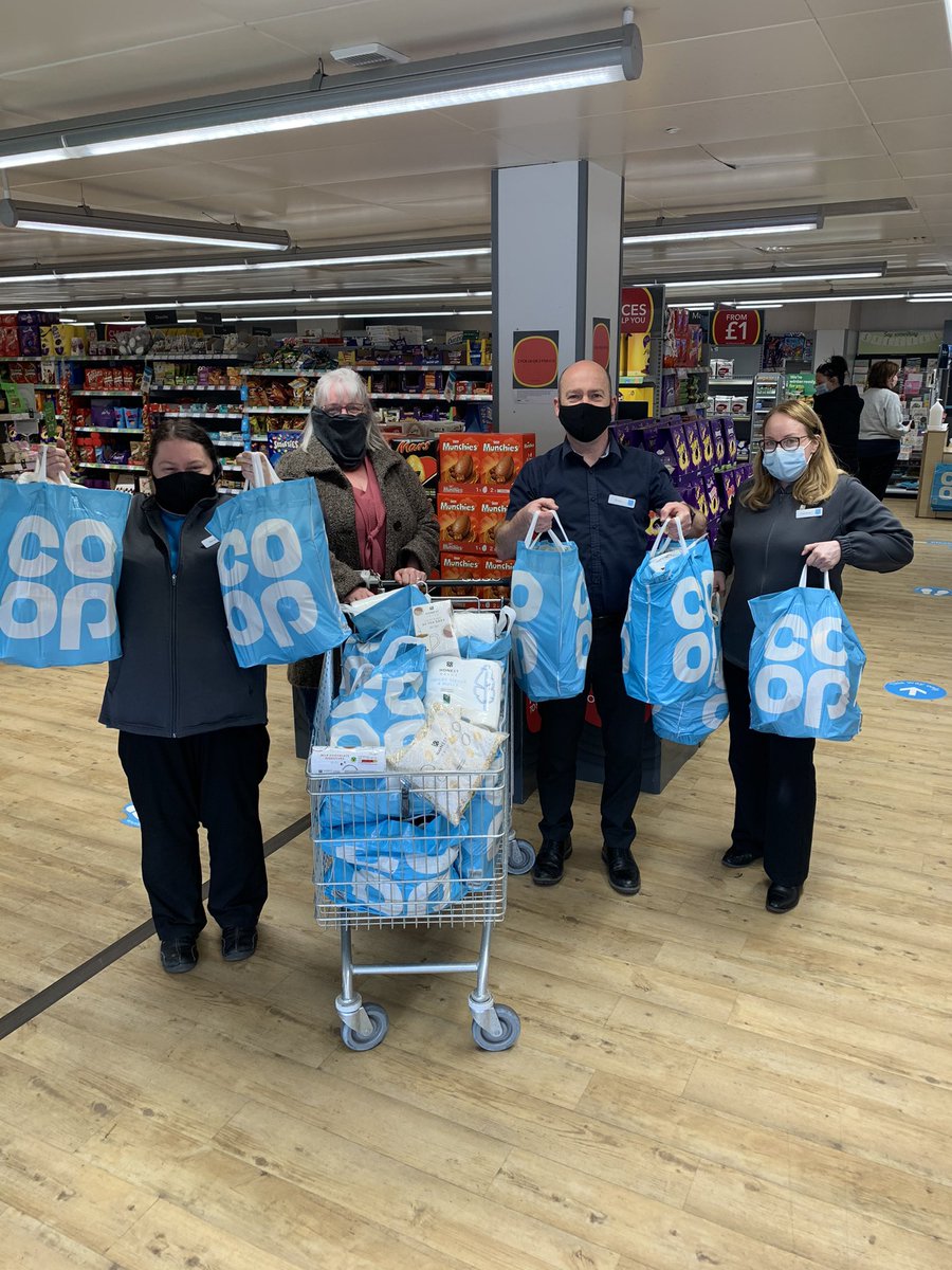 brizmitch's tweet photo. Had a visit from Kay from Arbroath and Angus Community Alliance today at Barnhill Coop. We donated 15 Food Parcels from our Community Donations Fund. Kay was overwhelmed by the donation and said how much this would help people in crisis. 
@maria_dryburgh 
#ItsWhatWeDo https://t.co/IGCEnJ1Dos