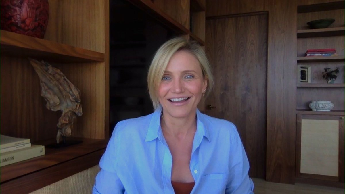 Cameron Diaz on choosing family over Hollywood: 'All of my energy is here' https://t.co/eJa4tZPrAi by @melodyhahm https://t.co/SAD4czPO0i